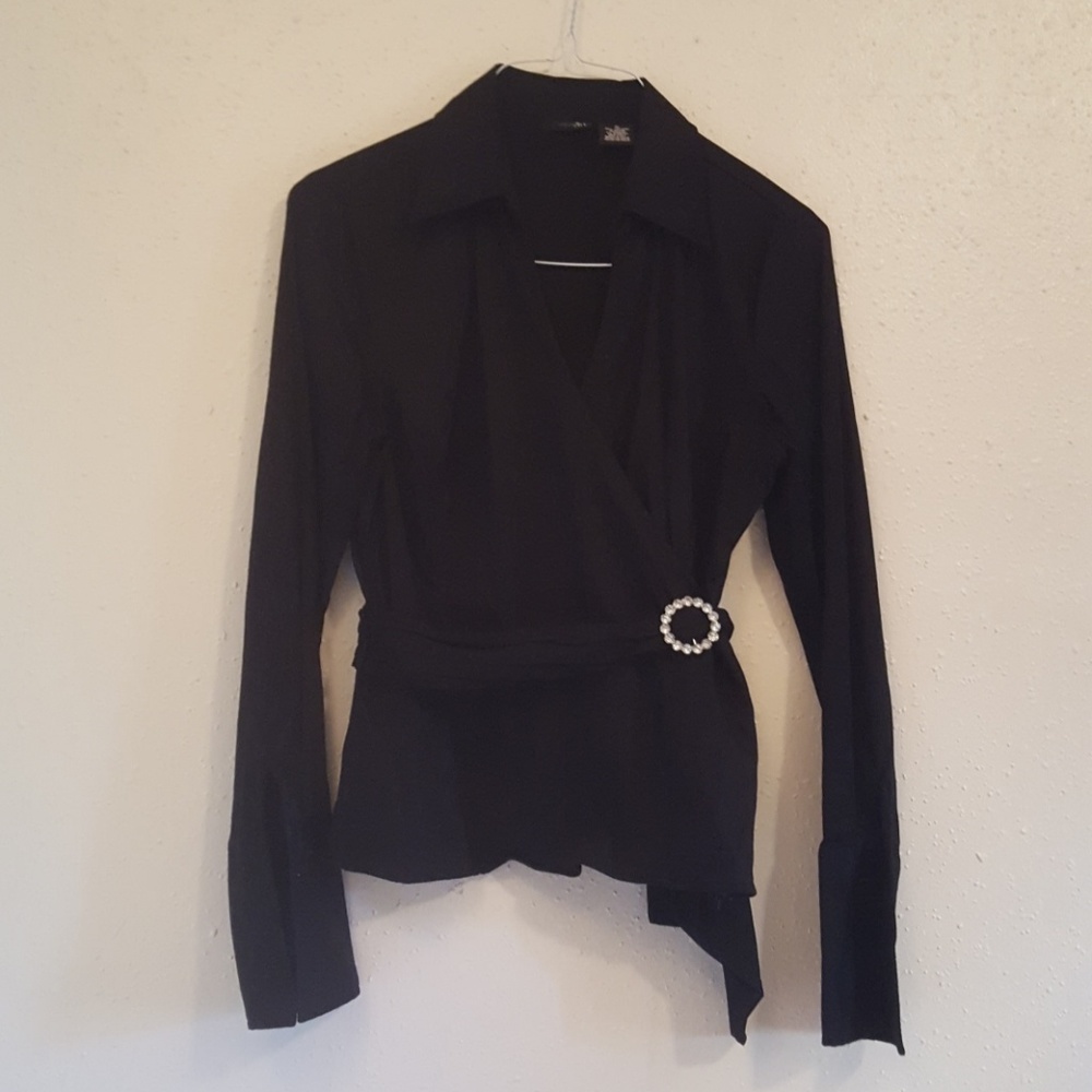 East 5th V-Neck Dress Shirt